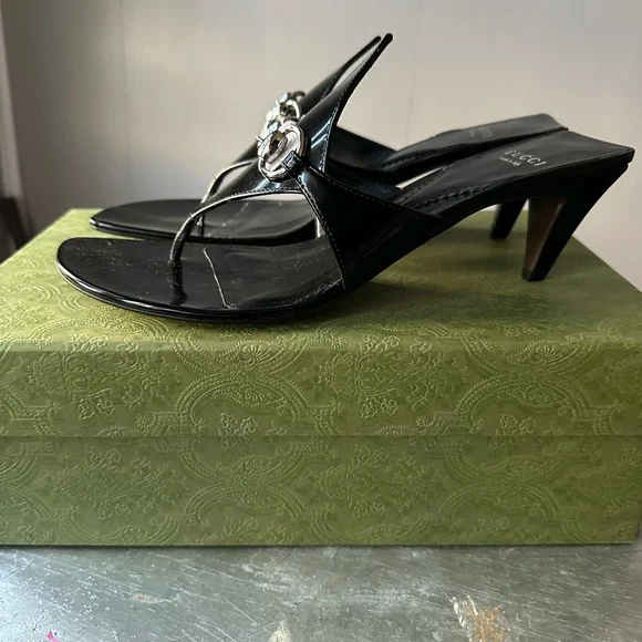 Gucci Black Black Thong Mule - Picture 3 of 5